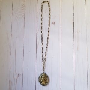 Jewelry Necklace - vintage inspired